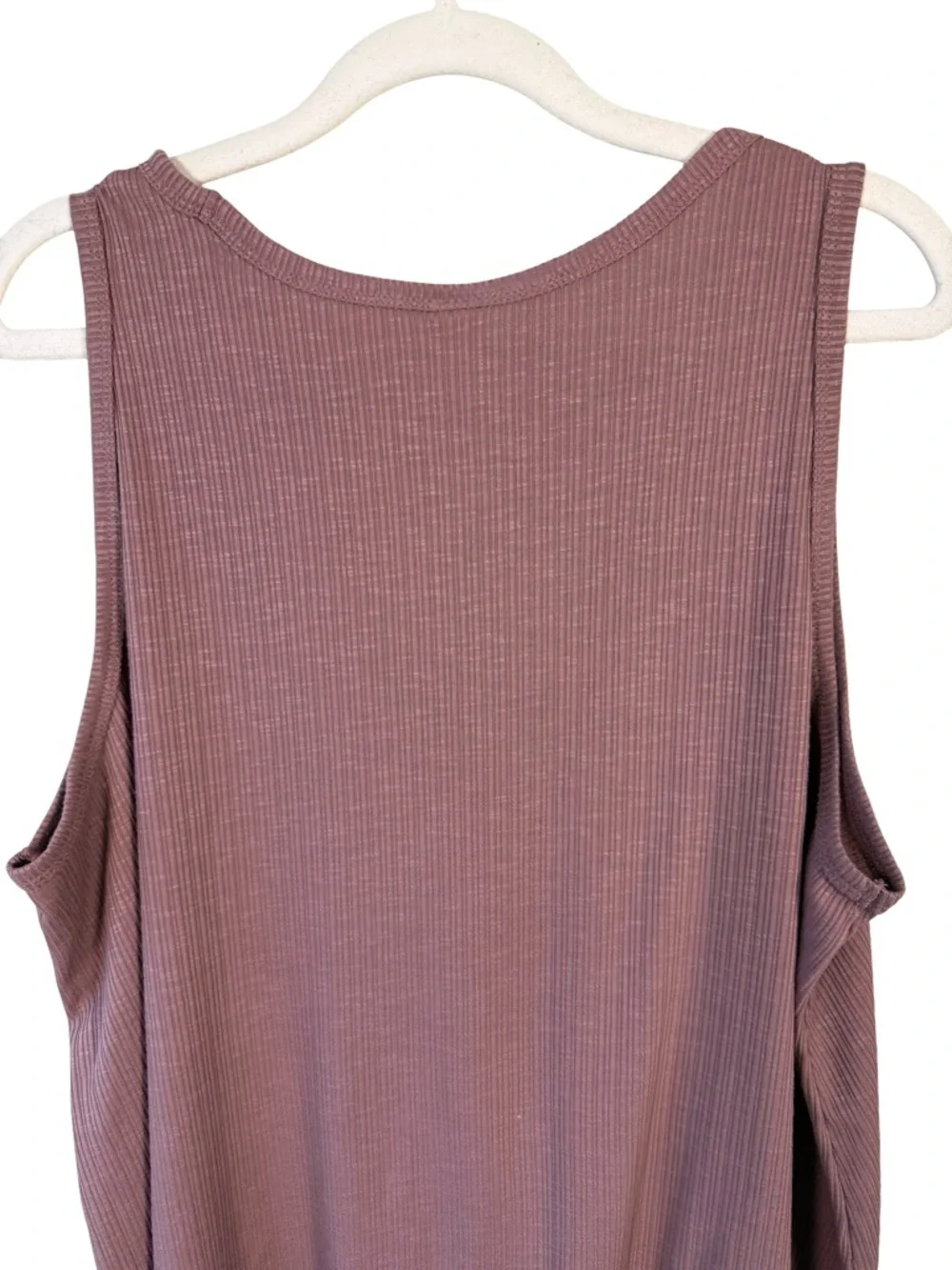 Old Navy Mauve Ribbed Tank Top Size XL Casual Minimalist Summer Stretch Basic - Picture 9 of 10